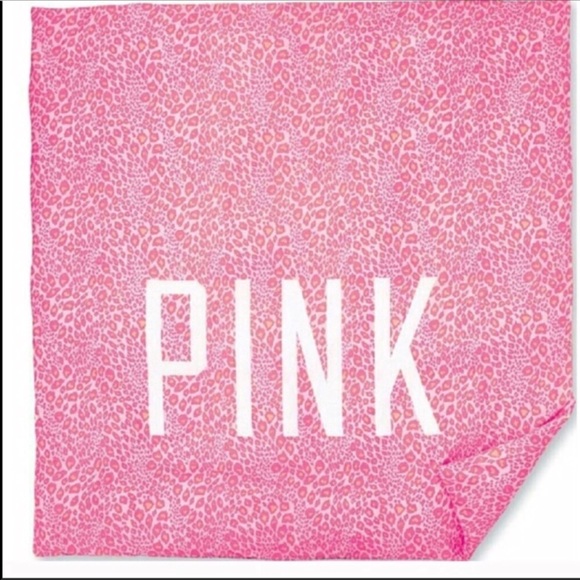 PINK Victoria's Secret Other - VS PINK LEOPARD DUVET